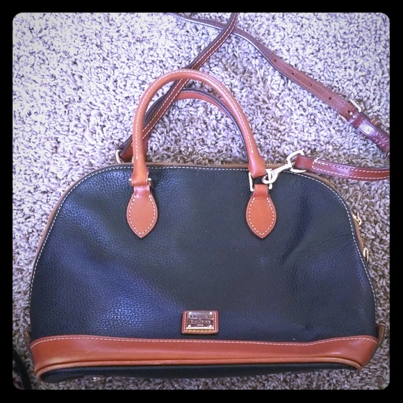 Dooney & Bourke Handbags - Purse